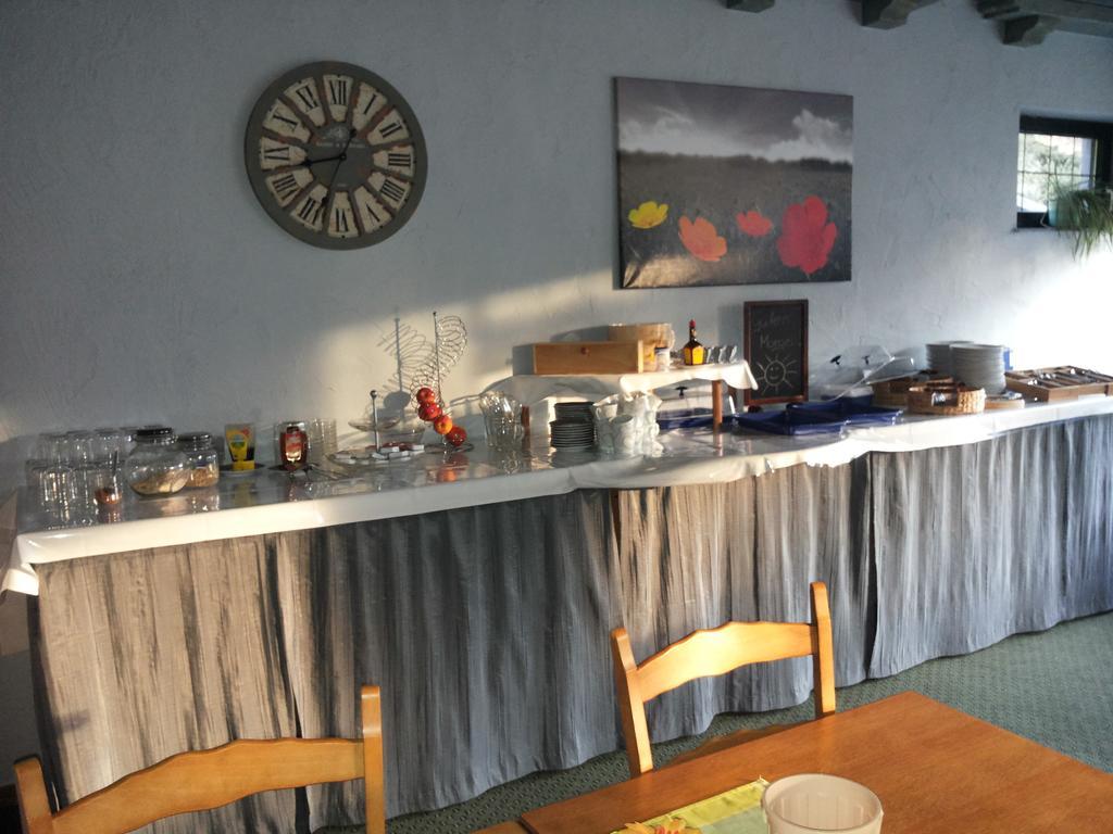 Pension "Dorfkrug" Winterberg Bagian luar foto