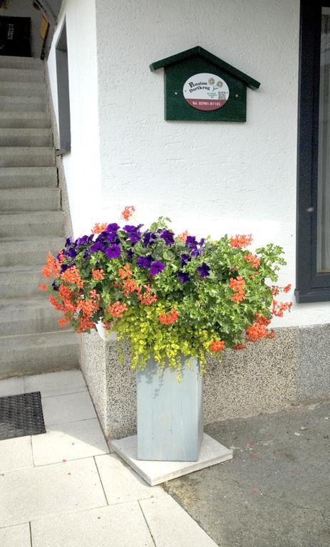 Pension "Dorfkrug" Winterberg Bagian luar foto
