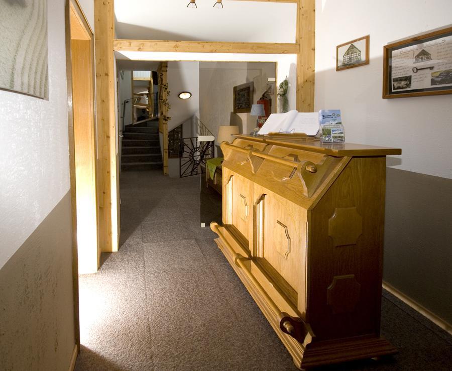 Pension "Dorfkrug" Winterberg Bagian luar foto