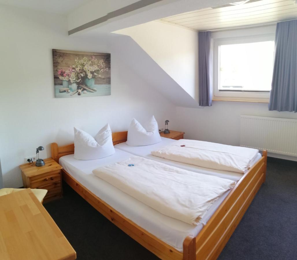 Pension "Dorfkrug" Winterberg Bagian luar foto