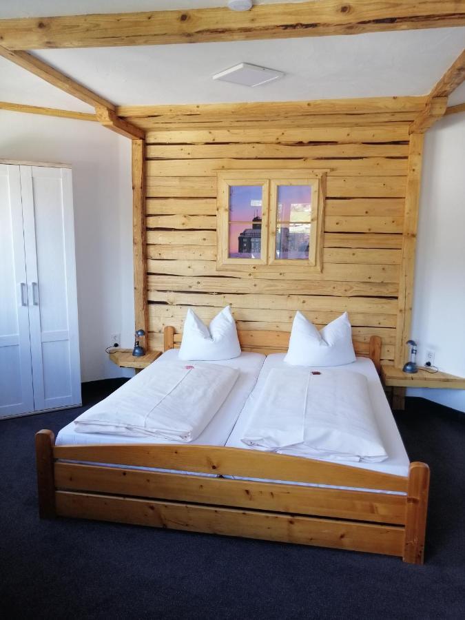 Pension "Dorfkrug" Winterberg Bagian luar foto